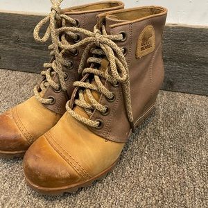 SOREL BOOTS